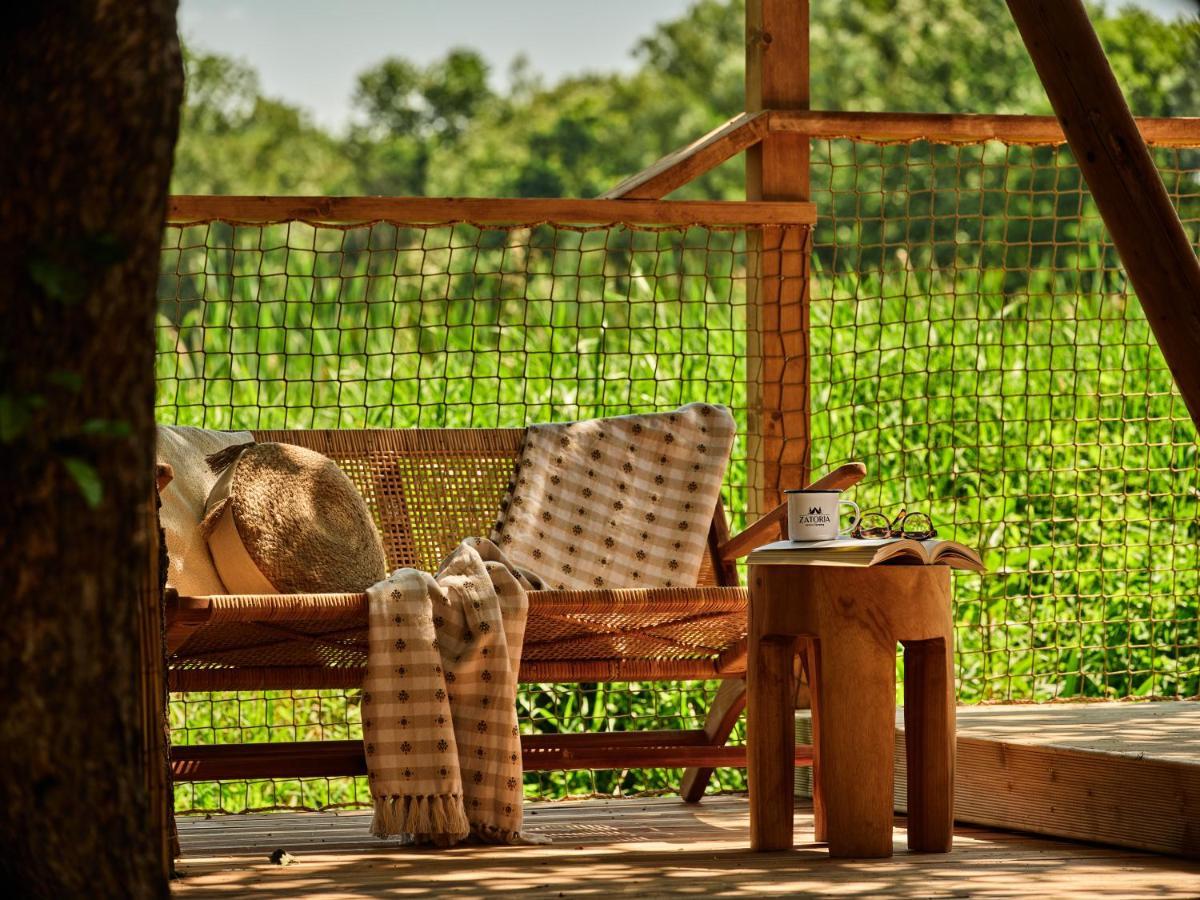 Hotel Zatoria Luxury Glamping Zator Exterior foto